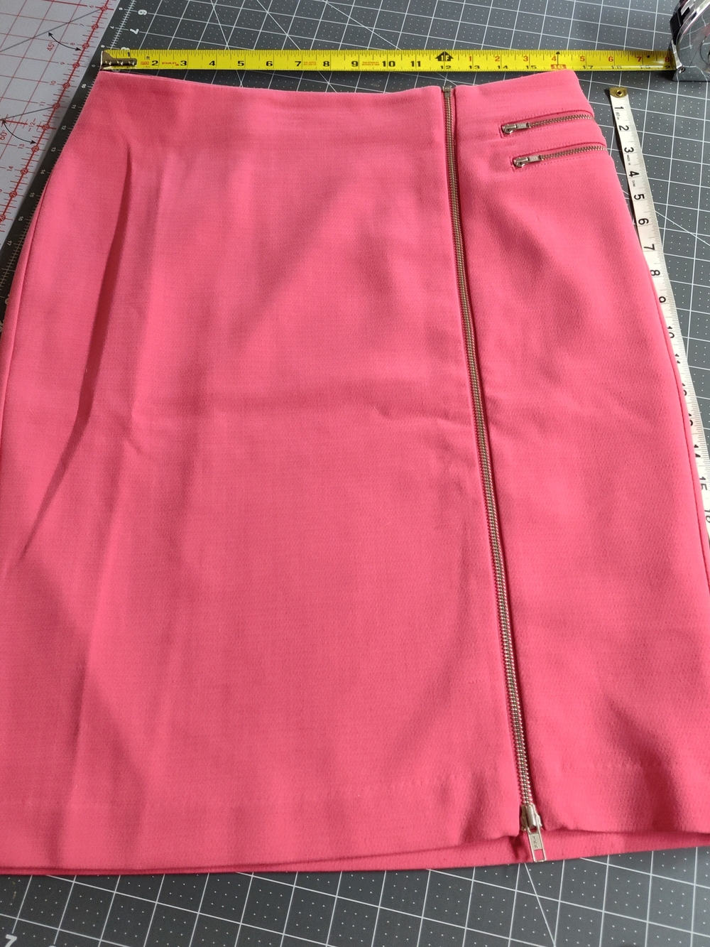 Worthington Pink Pencil Skirt with Asymmetrical Zip Size 10